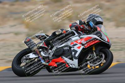 media/Jan-14-2023-SoCal Trackdays (Sat) [[497694156f]]/Turn 4 Set 2 (1030am)/